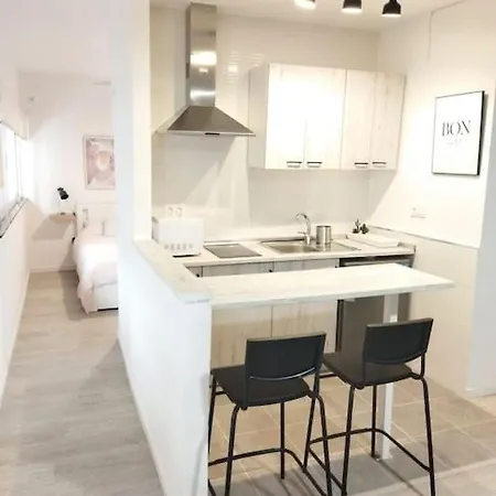 アパート Modern,cozy And Centric Next To