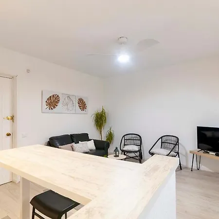 Modern,cozy And Centric Next To
