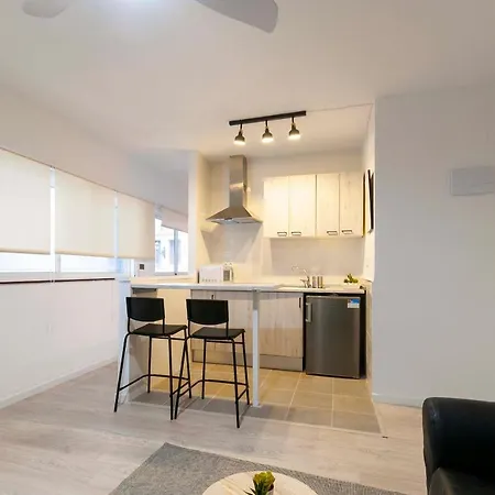Modern,cozy And Centric Next To